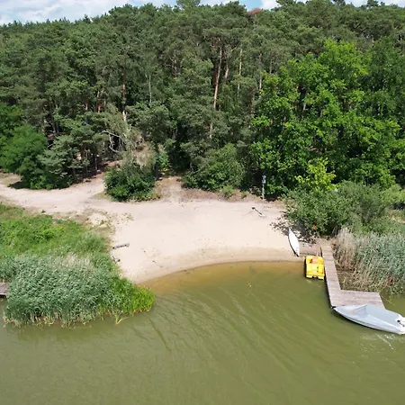 Сasa de vacaciones Lesny Nad Jeziorem Budziszewskim Wielkopolska *